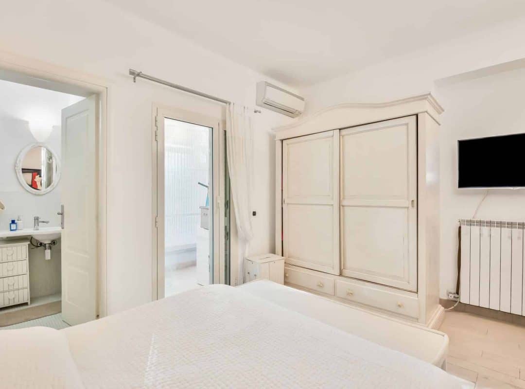 APPARTAMENTO- VENDITA- FORTE DEI MARMI-CAMERA (2)