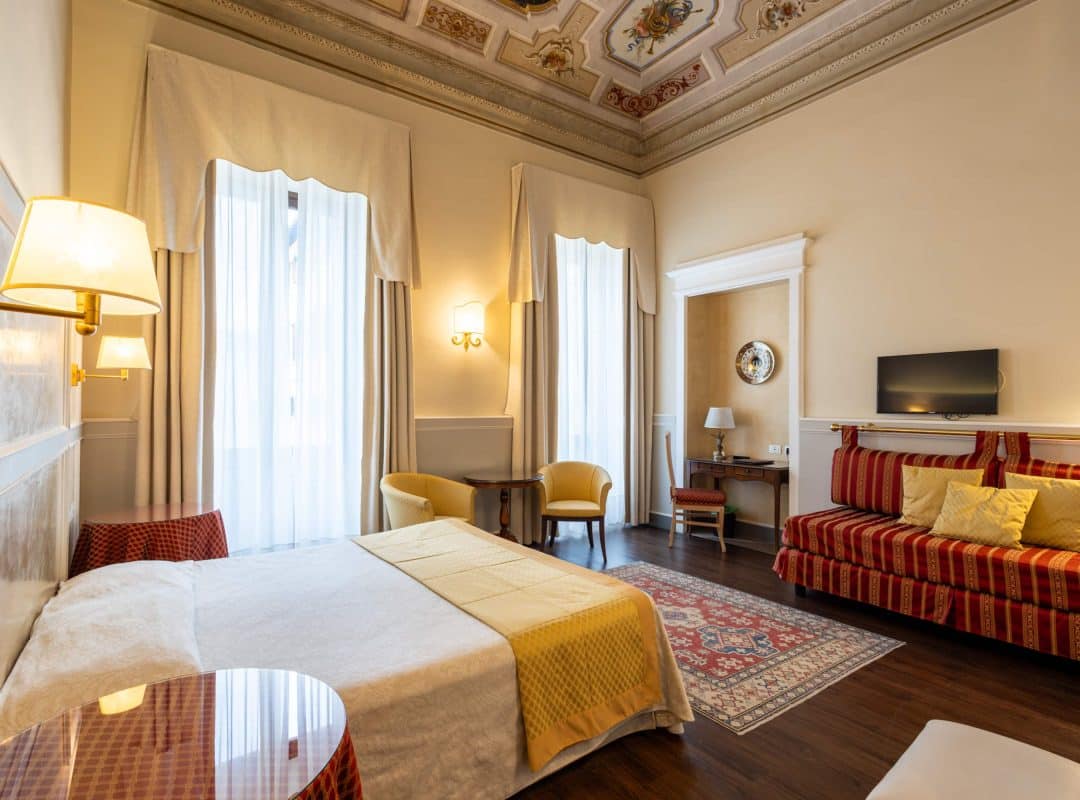 Hotel-in-vendita-Firenze-centro-camera (11)