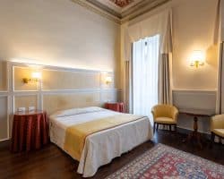 Hotel-in-vendita-Firenze-centro-camera (14)
