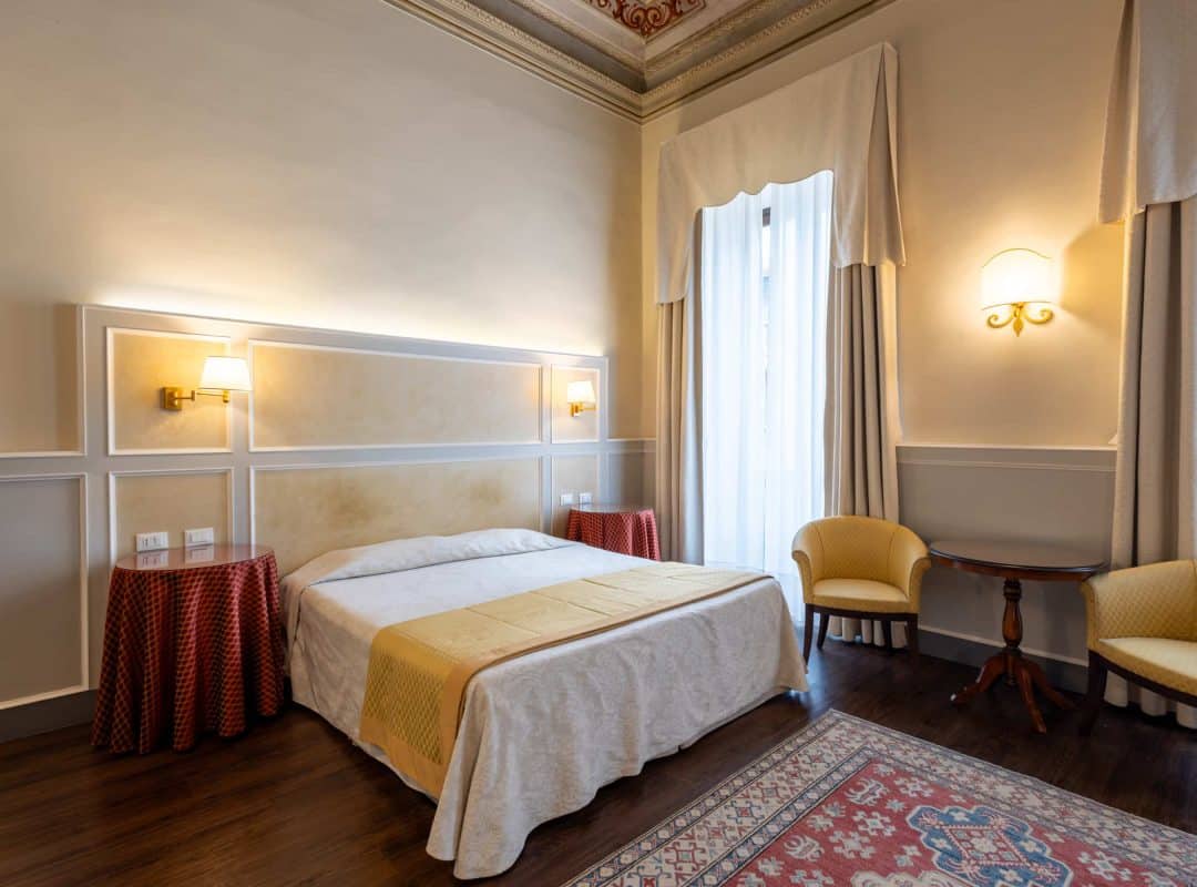 Hotel-in-vendita-Firenze-centro-camera (14)