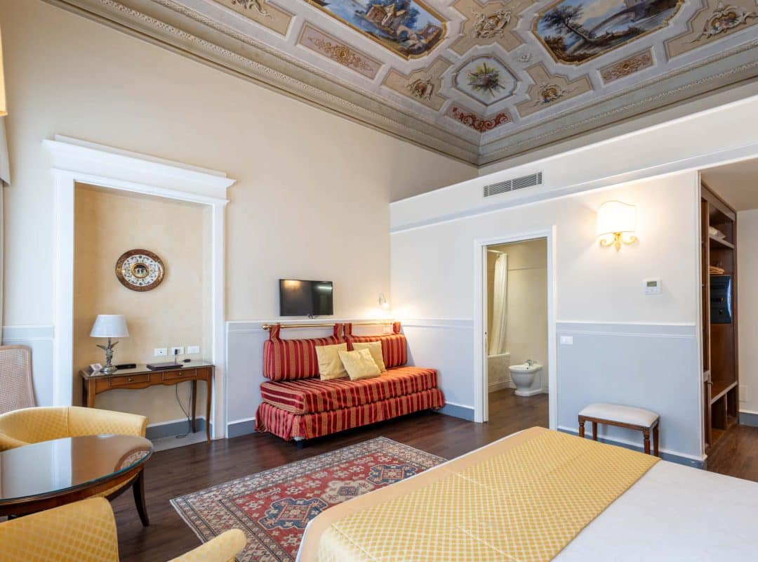 Hotel-in-vendita-Firenze-centro-camera (16)