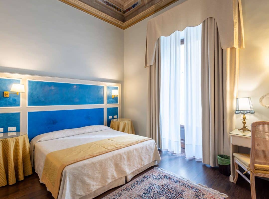 Hotel-in-vendita-Firenze-centro-camera (17)