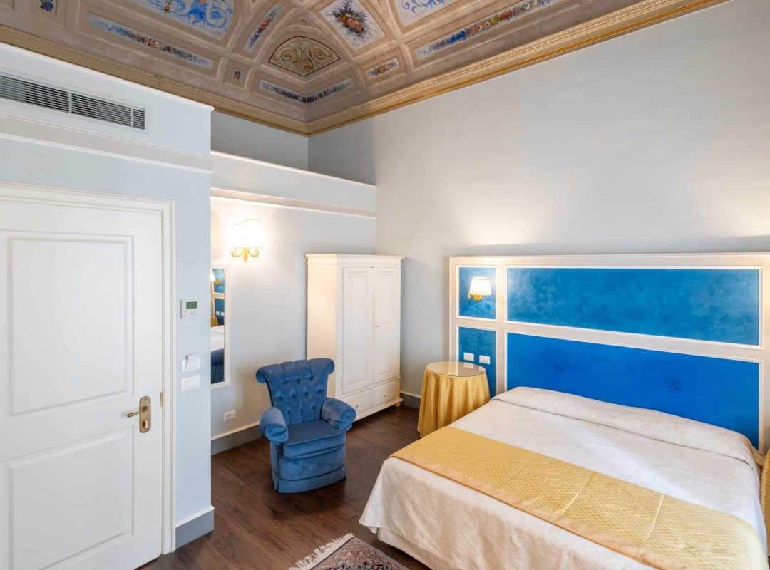 Hotel-in-vendita-Firenze-centro-camera (18)