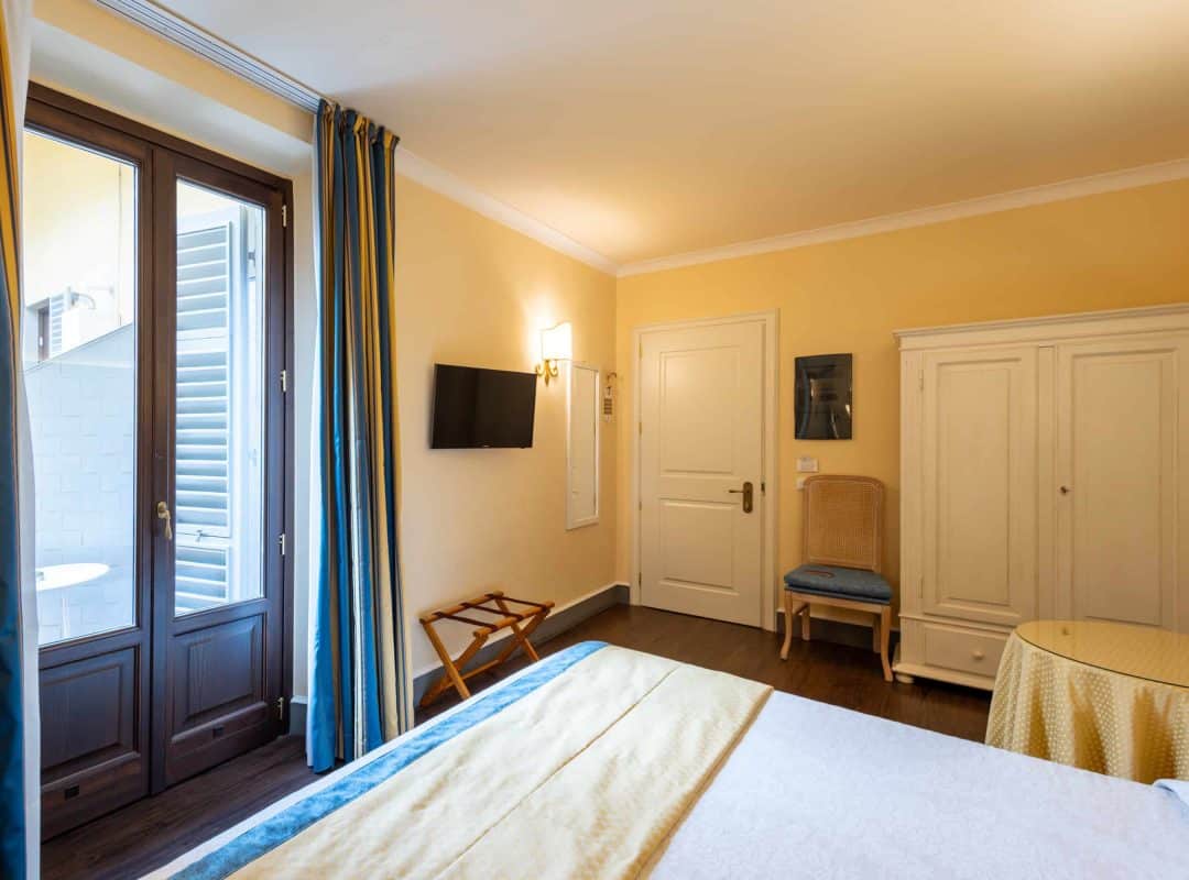 Hotel-in-vendita-Firenze-centro-camera (6)