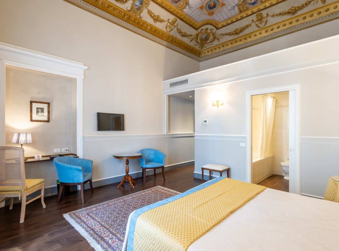 Hotel-in-vendita-Firenze-centro-camera (9)