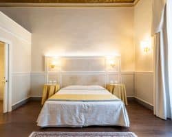 Hotel-in-vendita-Firenze-centro-camera