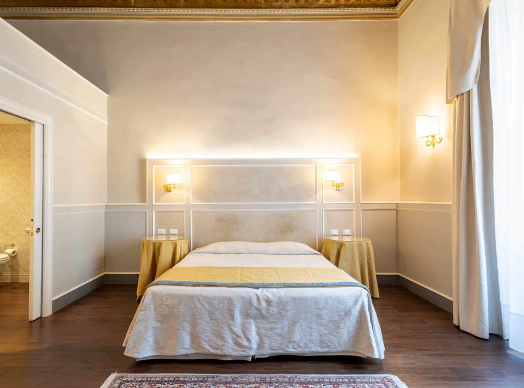 Hotel-in-vendita-Firenze-centro-camera