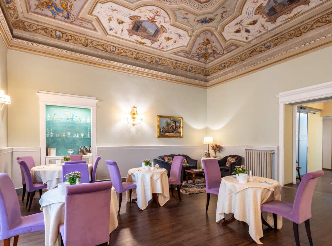 Hotel-in-vendita-Firenze-centro-sala (4)