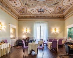 Hotel-in-vendita-Firenze-centro-sala