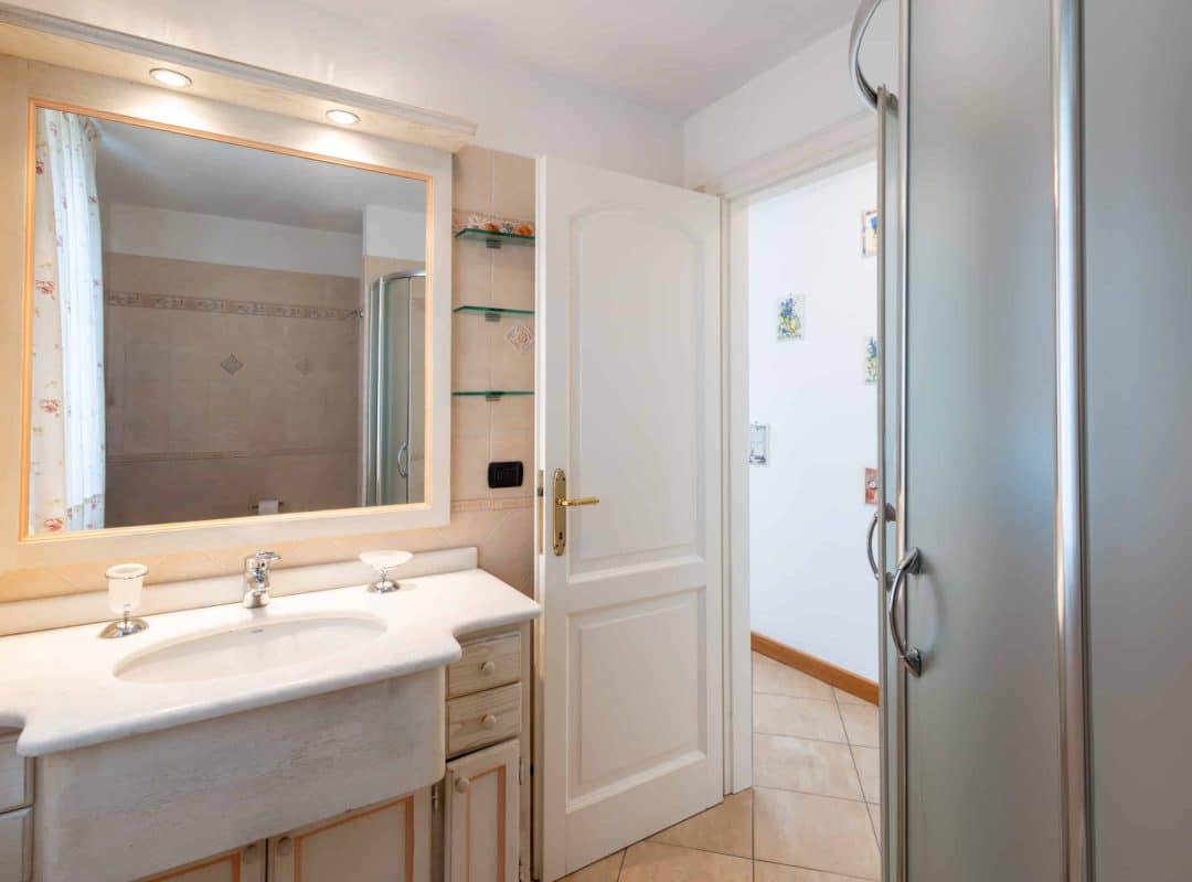 Villa-affitto-forte-dei-marmi-bagno (4)