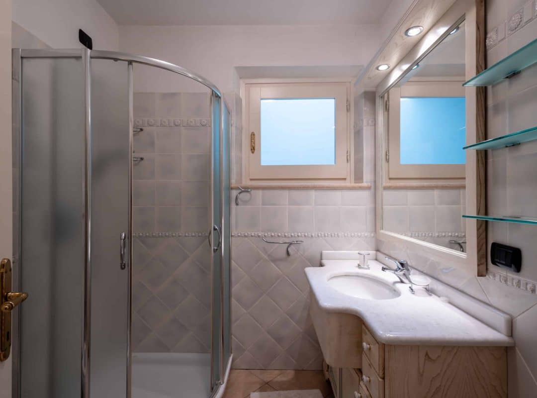 Villa-affitto-forte-dei-marmi-bagno (5)