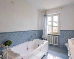 Villa-affitto-forte dei marmi-bagno (6)