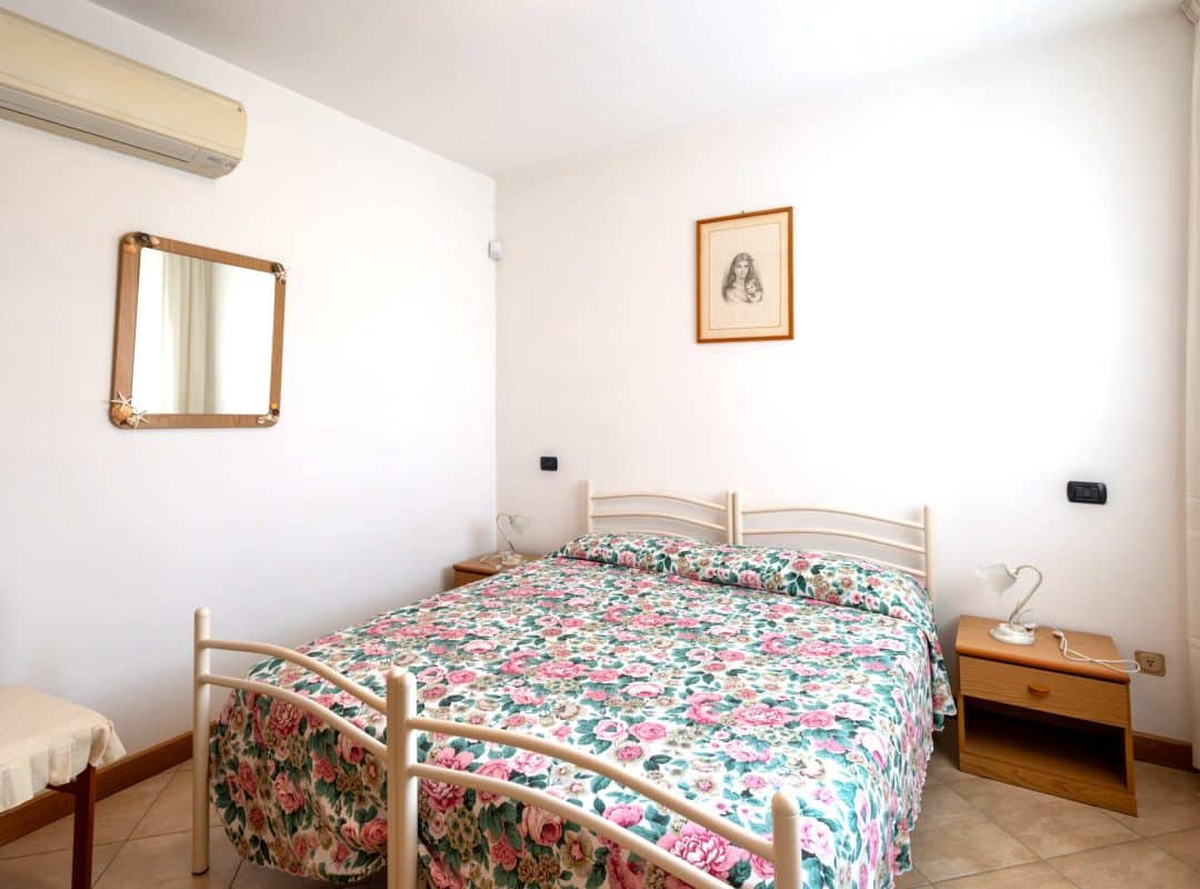 Villa-affitto-forte-dei-marmi-camera (4)