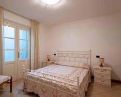 Villa-affitto-forte-dei-marmi-camera (5)