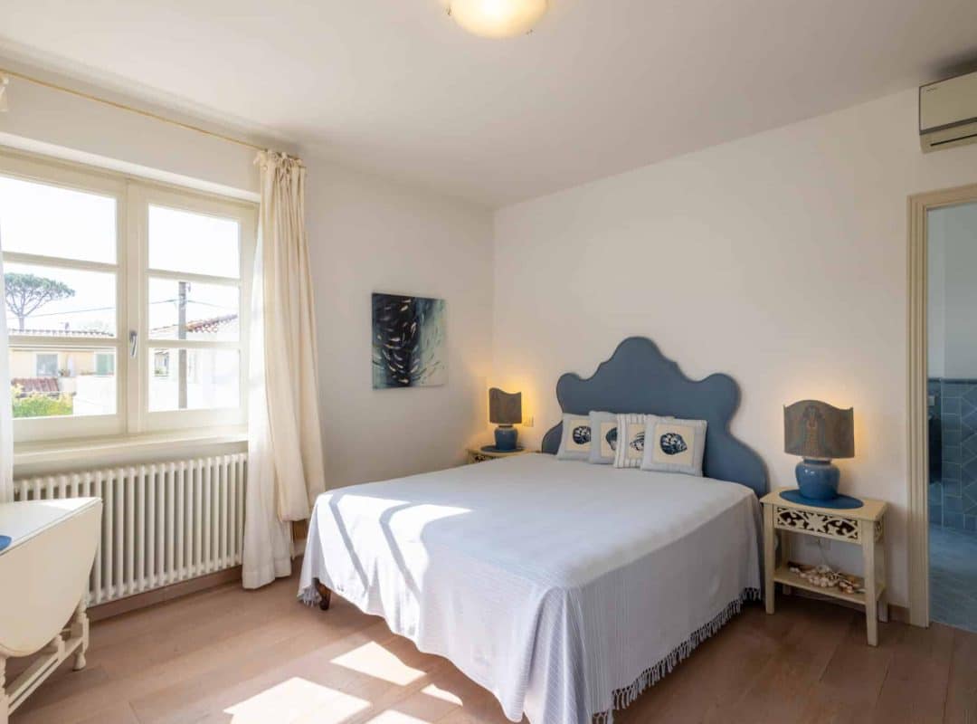 Villa-affitto-forte dei marmi-camera (9)