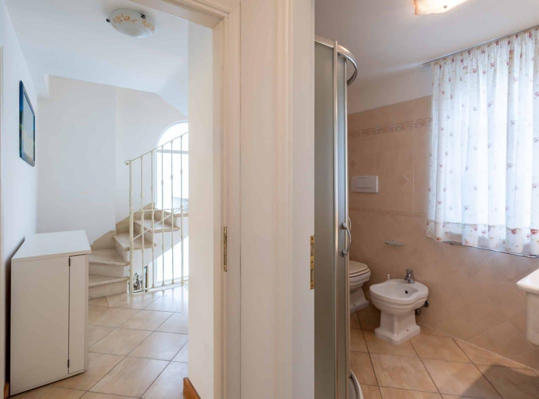 Villa-affitto-forte-dei-marmi-disimpegno
