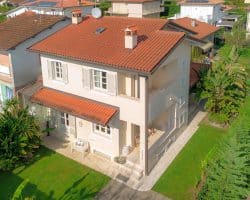 Villa-affitto-forte dei marmi-esterno (5) - Modificata