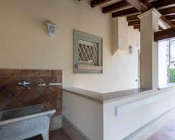 Villa-affitto-forte-dei-marmi-loggiato (2)