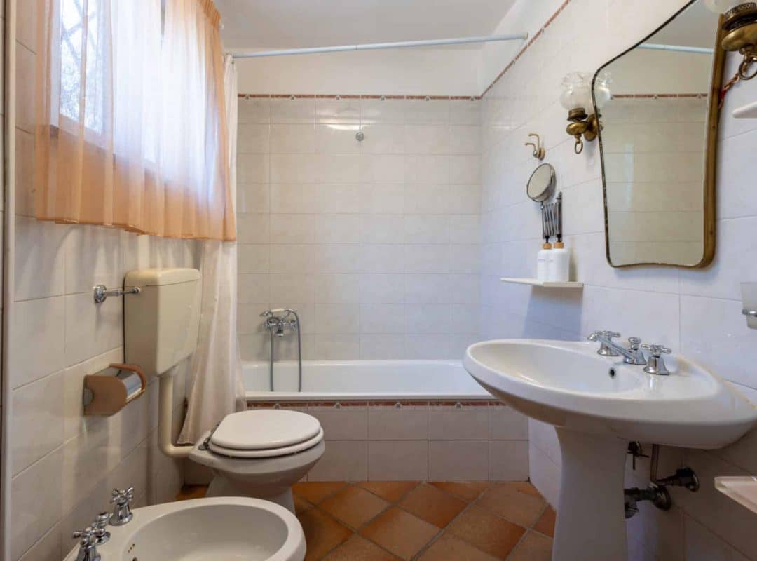 Villa-in-vendita-forte-dei-marmi-bagno (7)