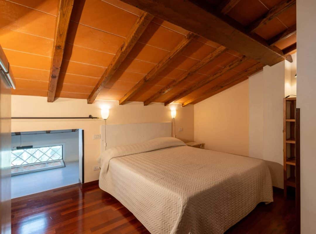 Villa-in-vendita-forte-dei-marmi-camera (11)