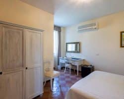 Villa-in-vendita-forte-dei-marmi-camera