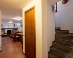 Villa-in-vendita-forte-dei-marmi-cantina-taverna