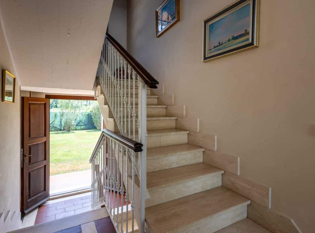 Villa-in-vendita-forte-dei-marmi-ingresso (2)