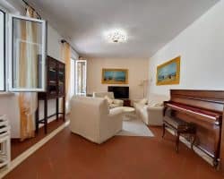 Villa-in-vendita-forte-dei-marmi-soggiorno
