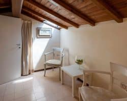 Villa-in-vendita-forte-dei-marmi-stanza