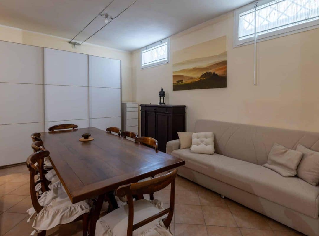 Villa-in-vendita-forte-dei-marmi-taverna (2)