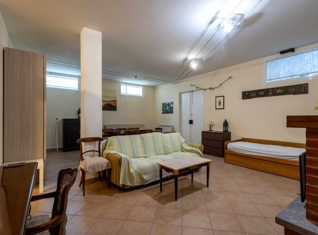 Villa-in-vendita-forte-dei-marmi-taverna