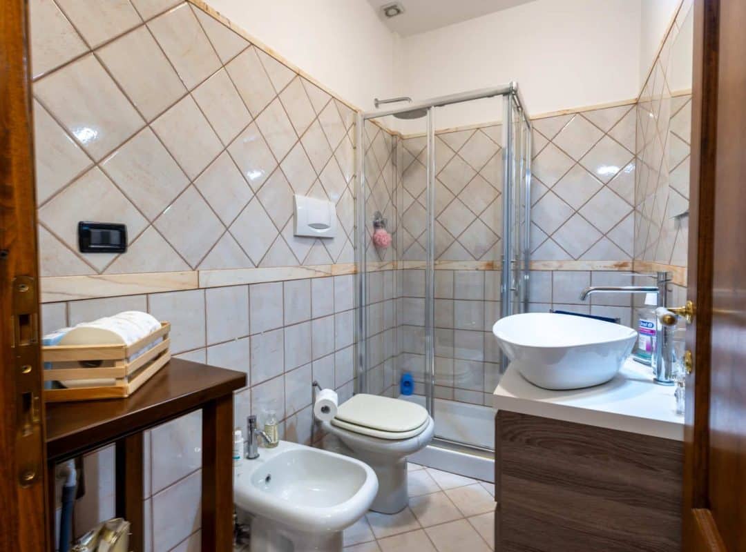 Villa-in-vendita-londa-bagno (4)