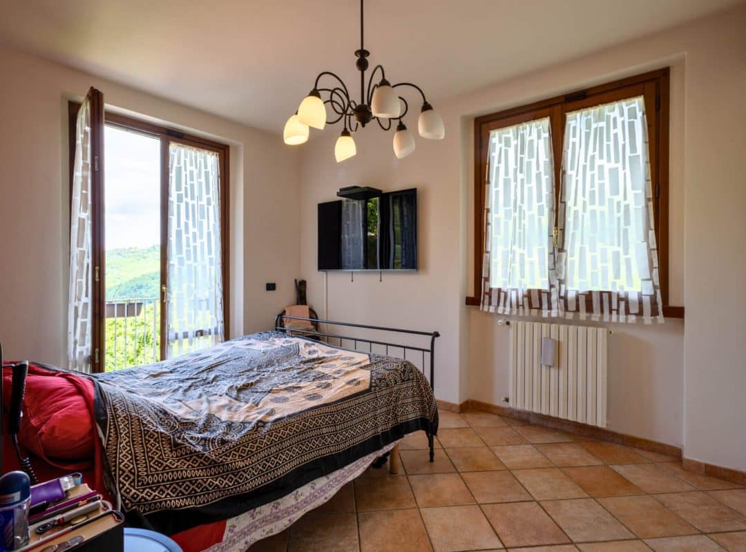 Villa-in-vendita-londa-camera (4)