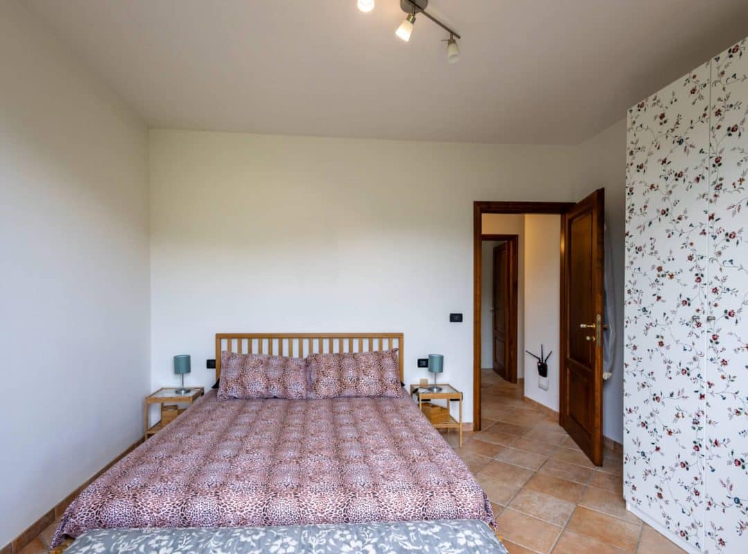Villa-in-vendita-londa-camera (5)