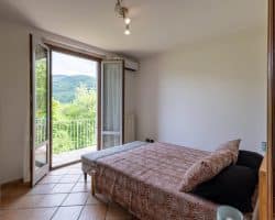 Villa-in-vendita-londa-camera (6)