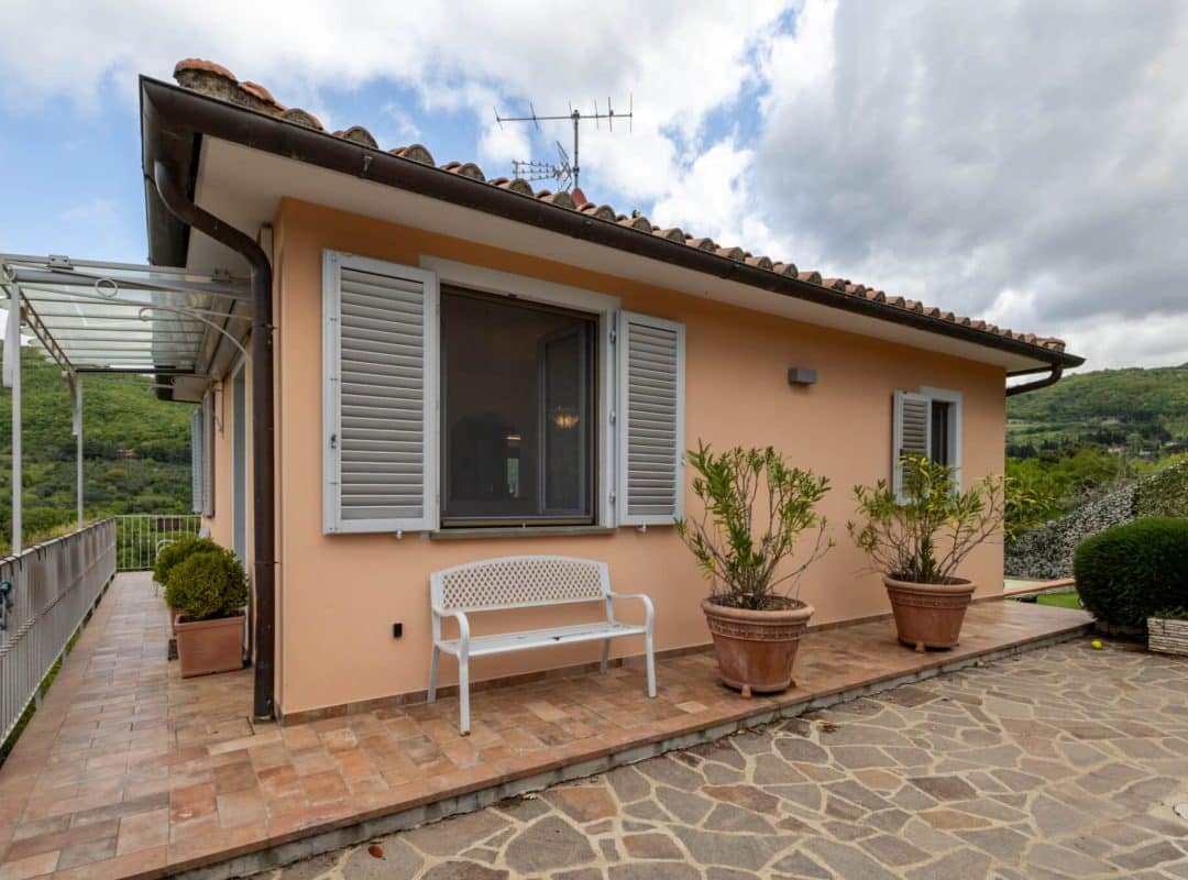Villa-in-vendita-londa-esterno (6)