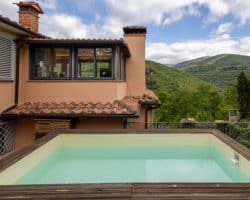 Villa-in-vendita-londa-piscina