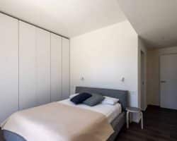 Villa-vendita-FortedeiMarmi-camera (7)