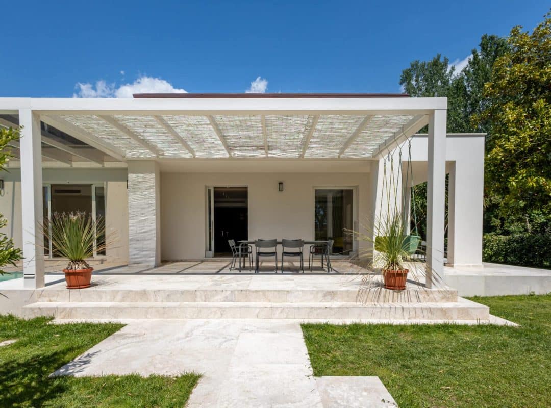 Villa-vendita-FortedeiMarmi-esterno (6)
