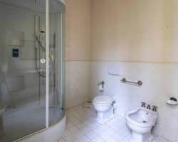 Villa-vendita-firenze-bagno (5)
