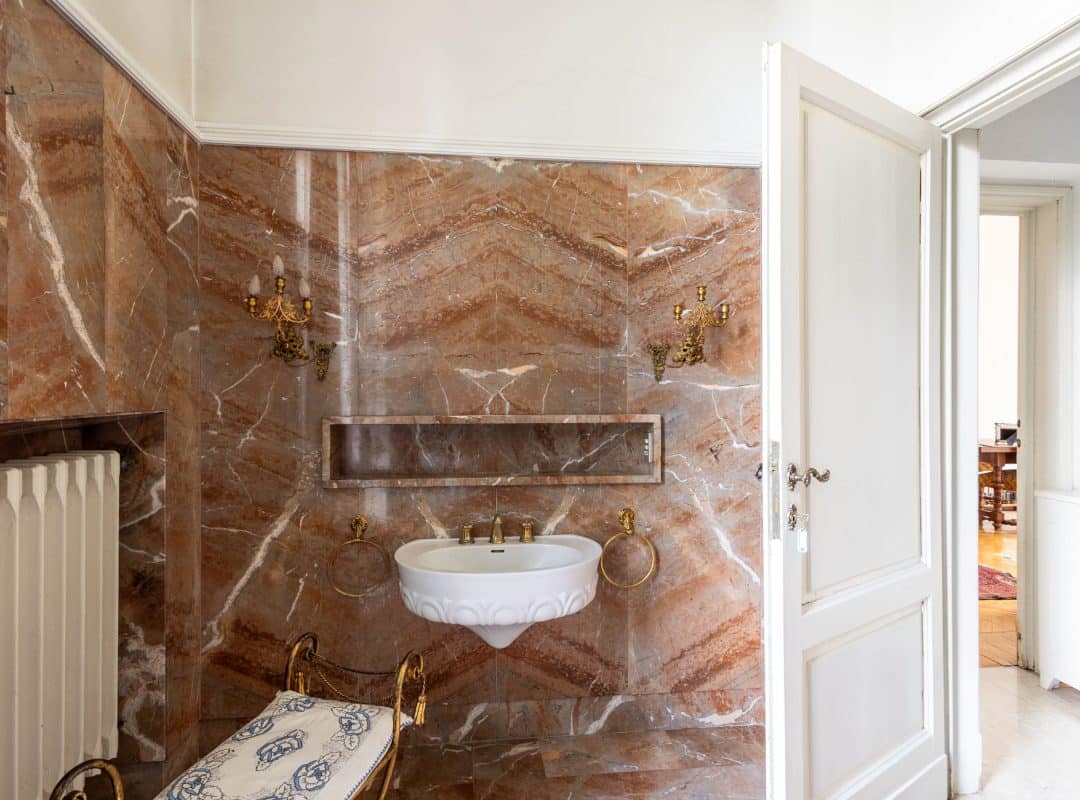 Villa-vendita-firenze-bagno