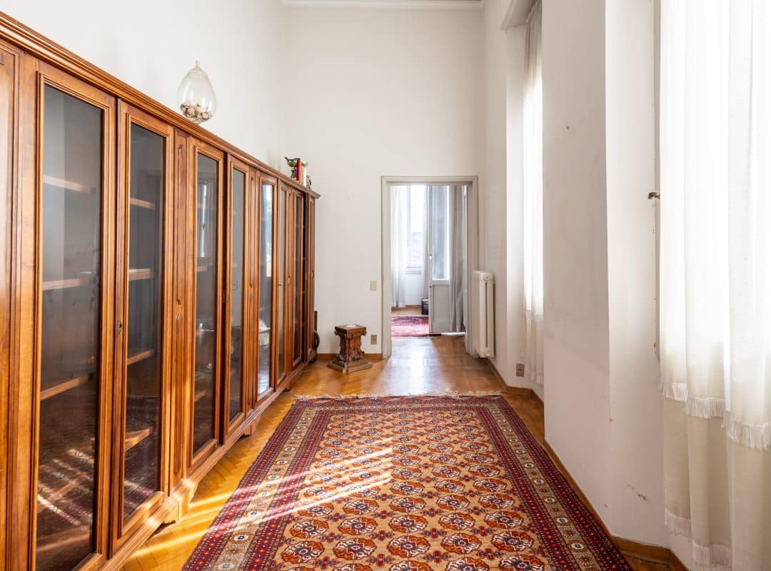 Villa-vendita-firenze-corridoio
