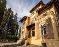 Villa-vendita-firenze-facciata (2)
