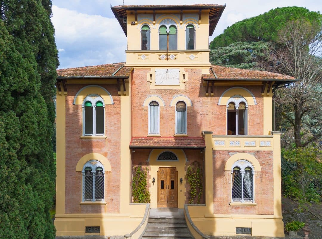 Villa-vendita-firenze-facciata1