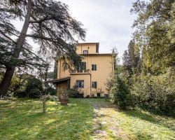 Villa-vendita-firenze-giardino