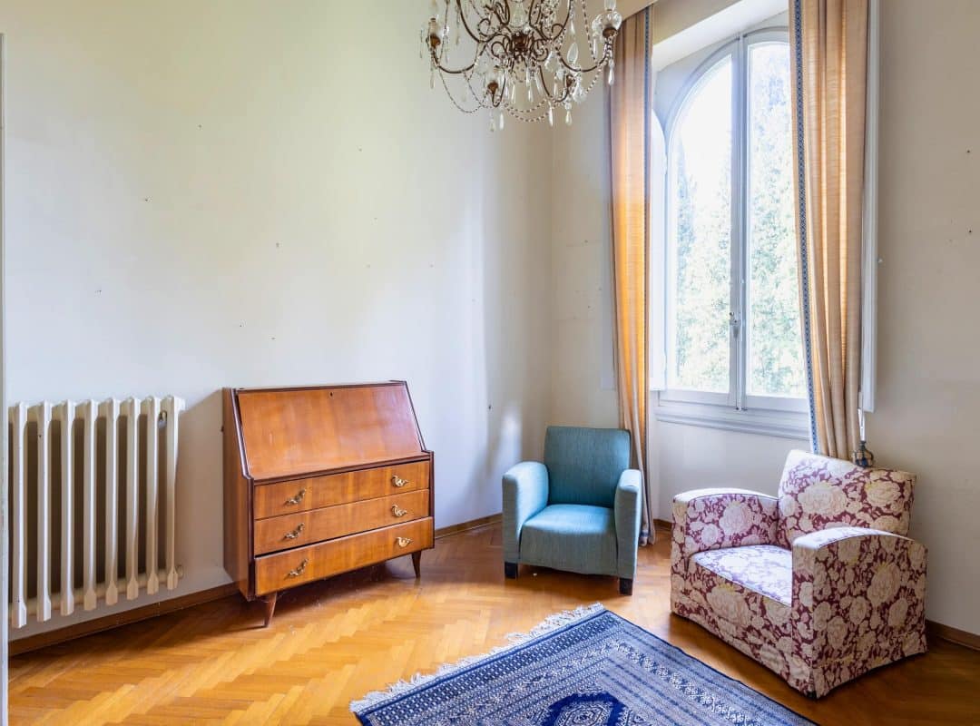 Villa-vendita-firenze-stanza (6)