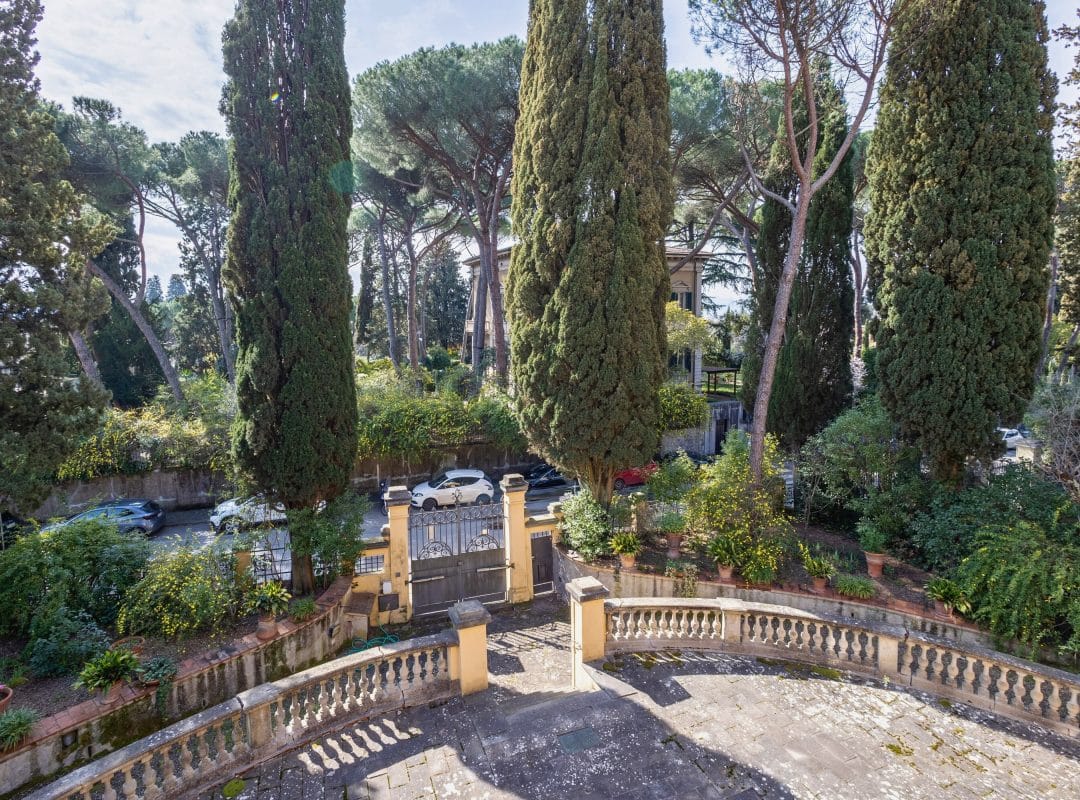 Villa-vendita-firenze-terrazza (2)