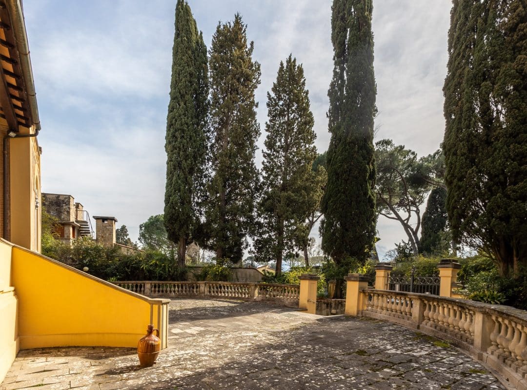 Villa-vendita-firenze-terrazza (6)